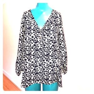 Blue and off-white silk top